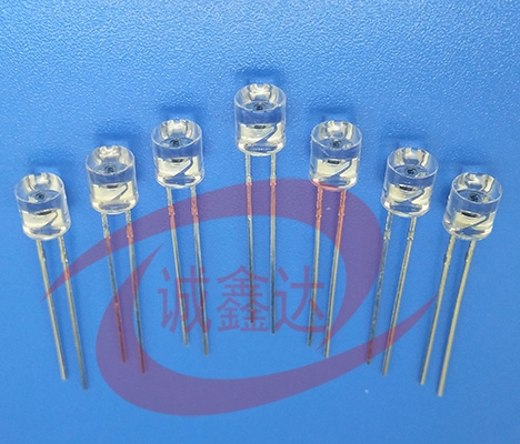 5mm平頭無(wú)邊透明光敏PT850B5CL
